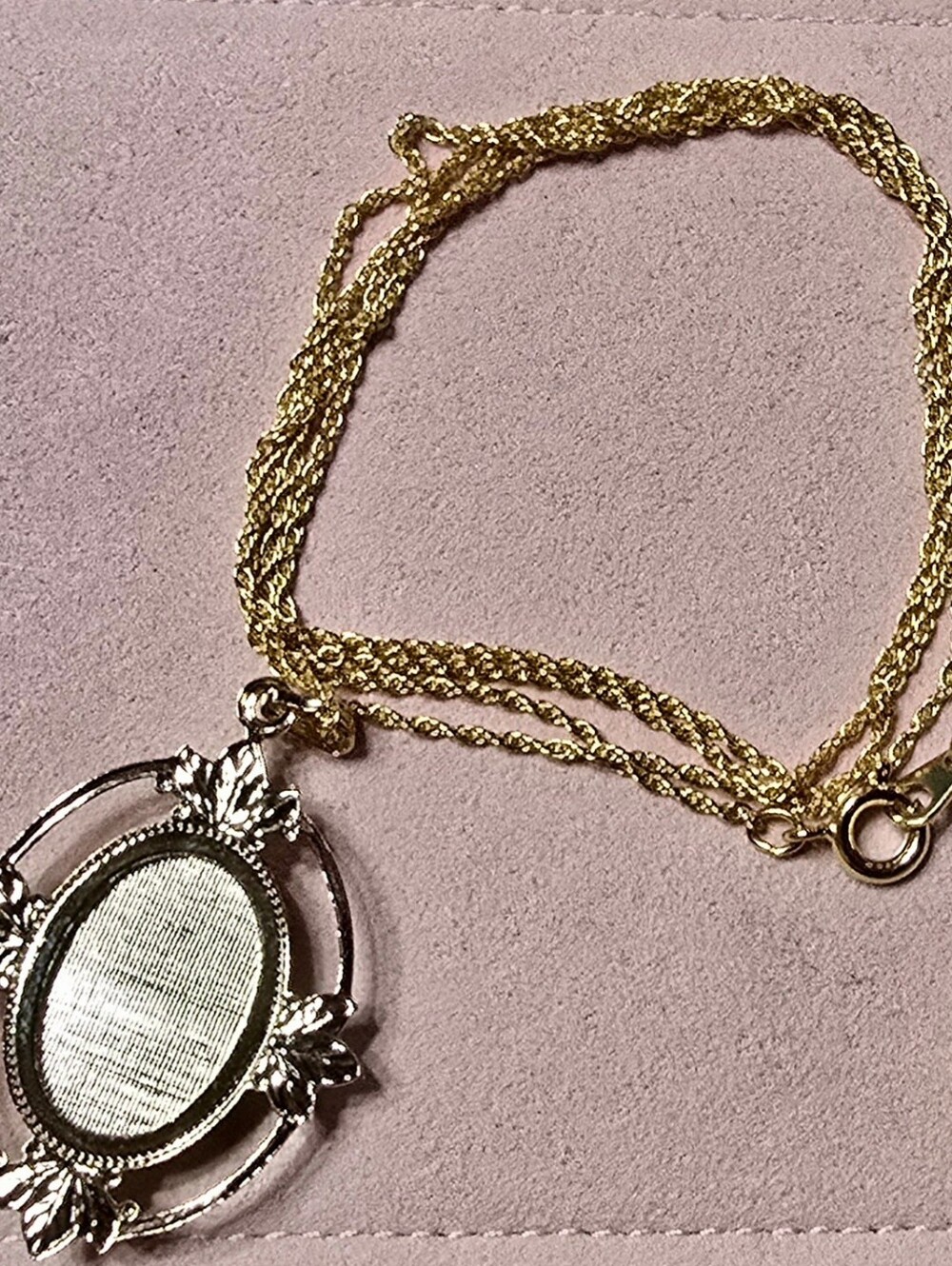 Vintage Gold Tone White Cabochon 4 Pc Set Ring Brooch Necklace (Lg and Sm) - Picture 10 of 12